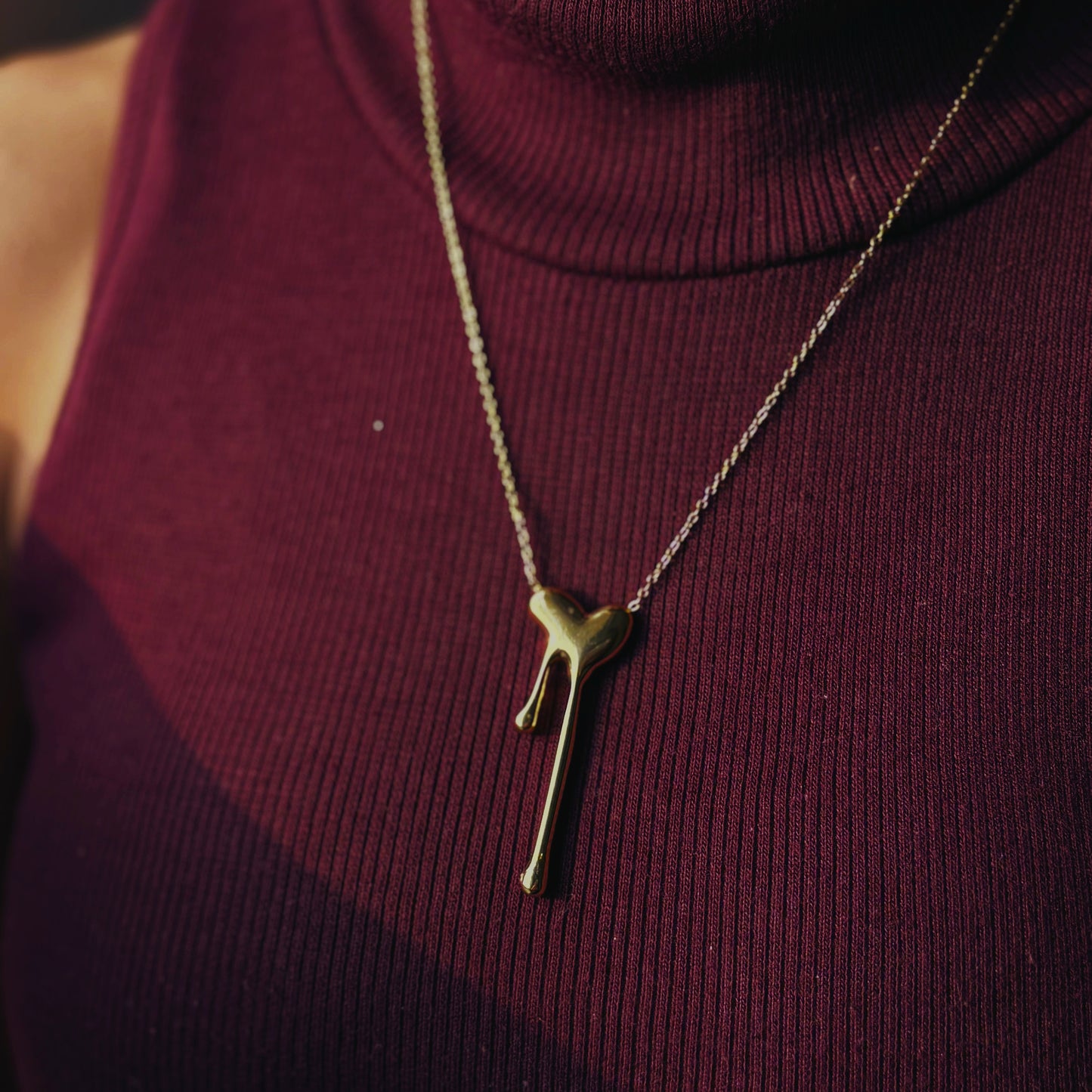 Molten Gold Drip Pendent Necklace