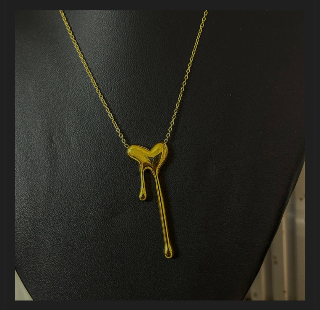Molten Gold Drip Pendent Necklace