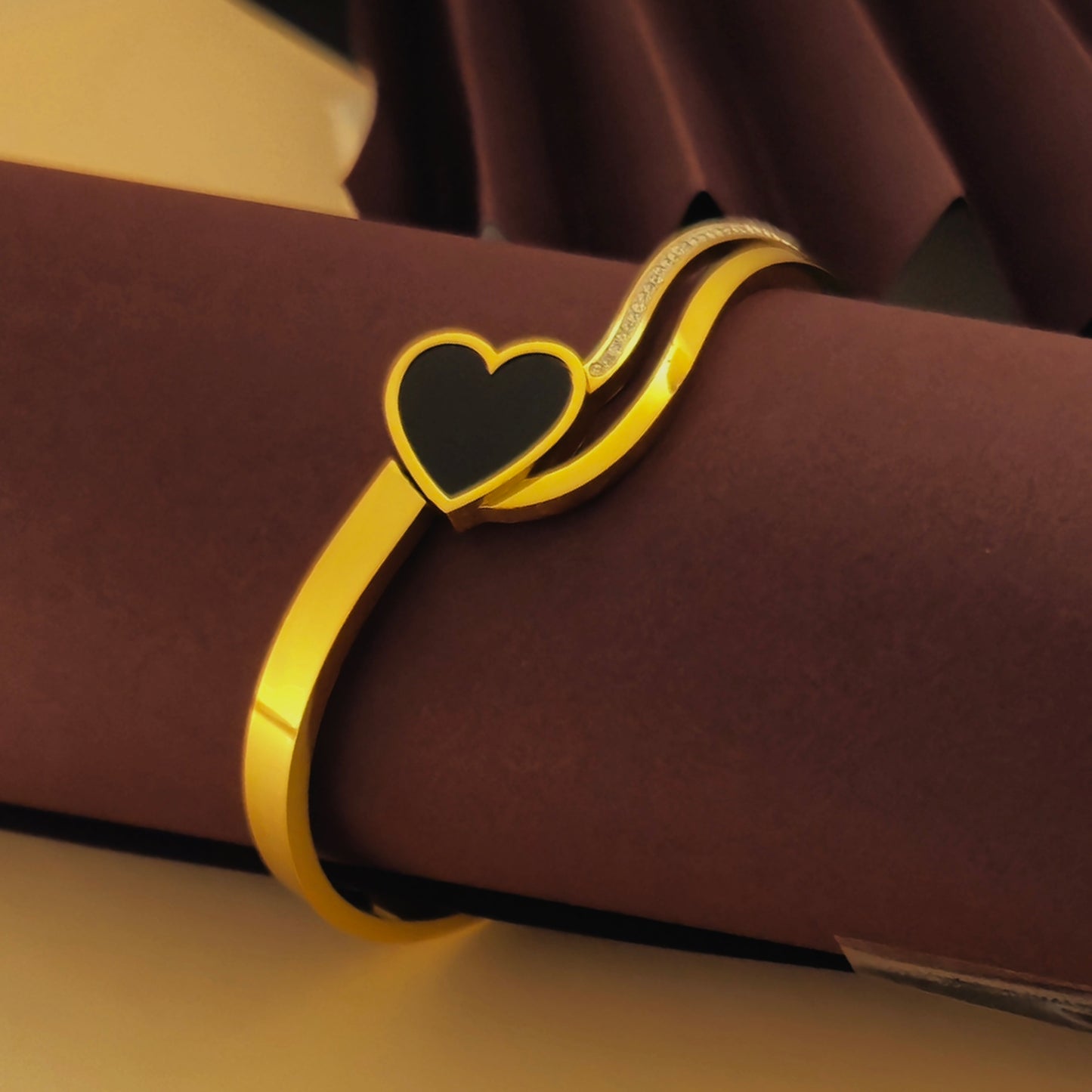 Noir Heart Love Cuff Bracelet