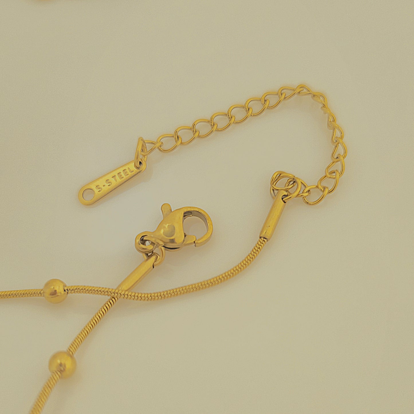 Emerald Gleam Bracelet